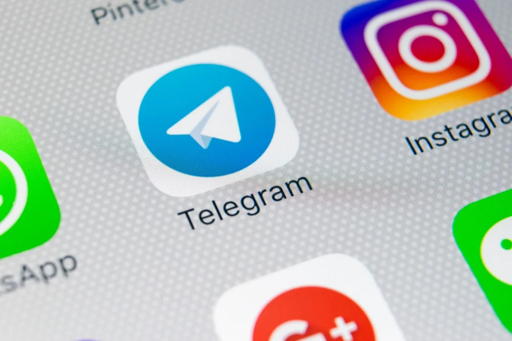 After a contact appears on Telegram, use Telegram number filtering to improve efficiency.